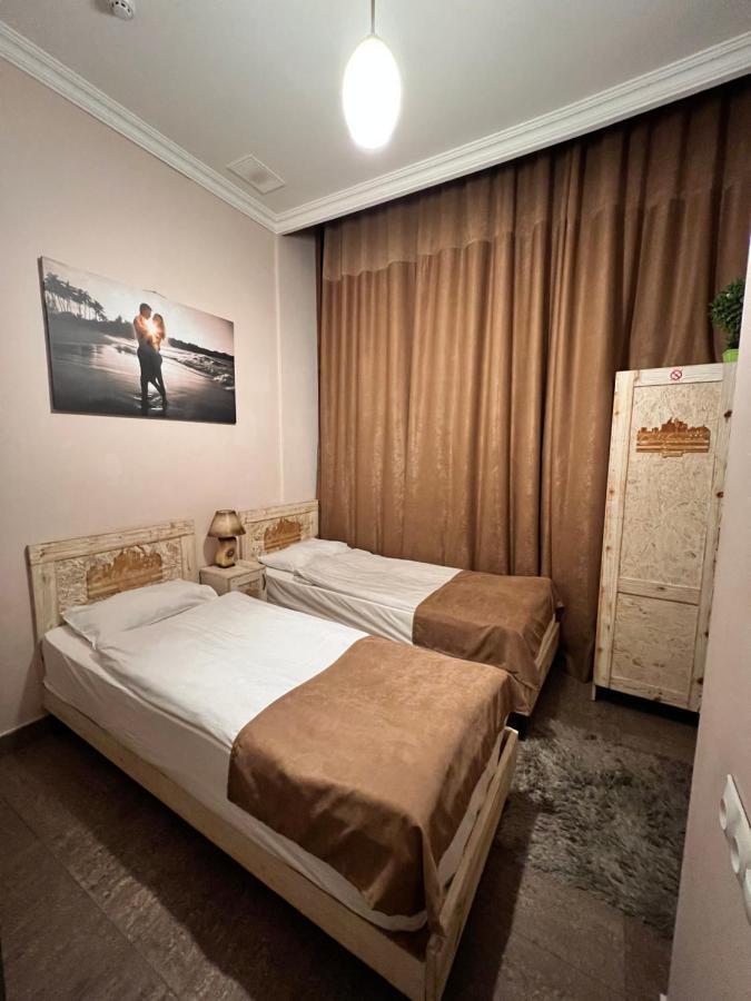 Hotel California Boutique Yerevan Exterior foto