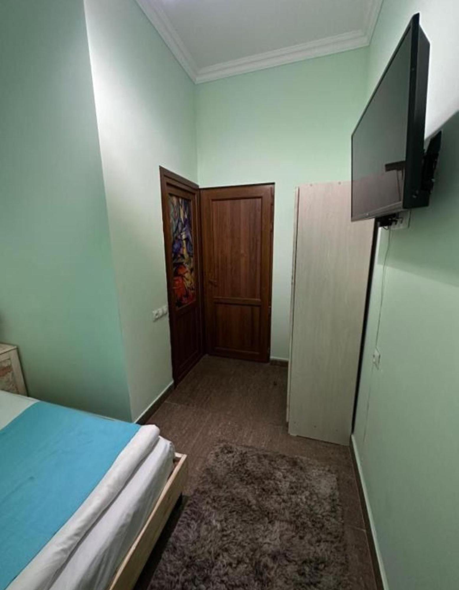 Hotel California Boutique Yerevan Exterior foto