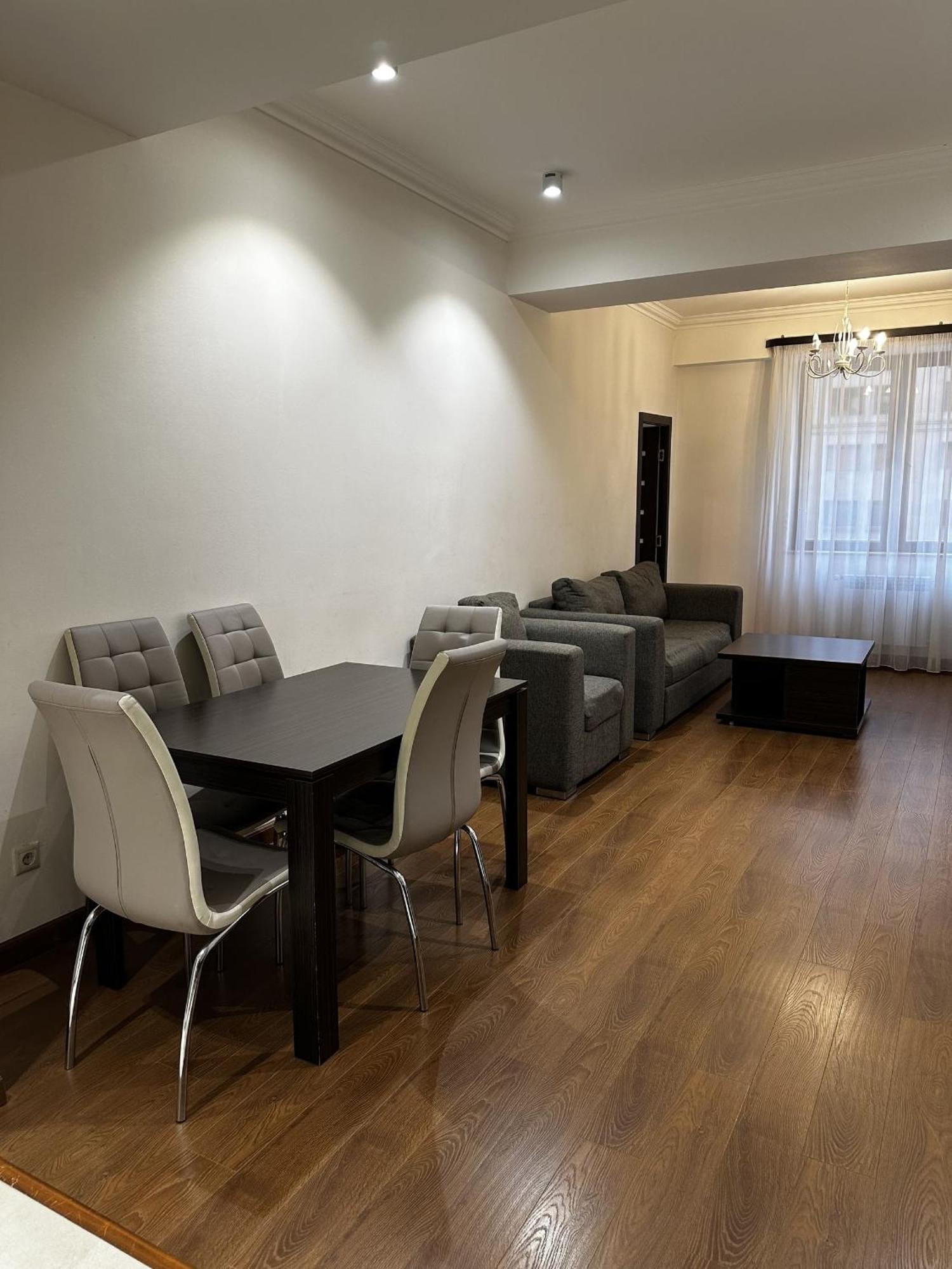 Hotel California Boutique Yerevan Exterior foto